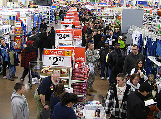 The rest of the line for the book signing! Refreshments were being served, great fans!